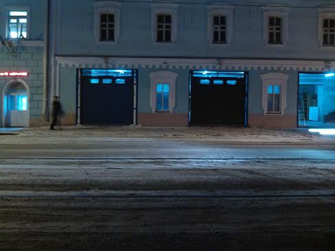 Гаражные ворота в пожарную часть