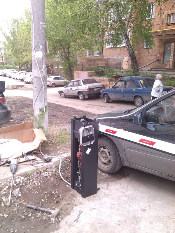 Автоматический шлагбаум