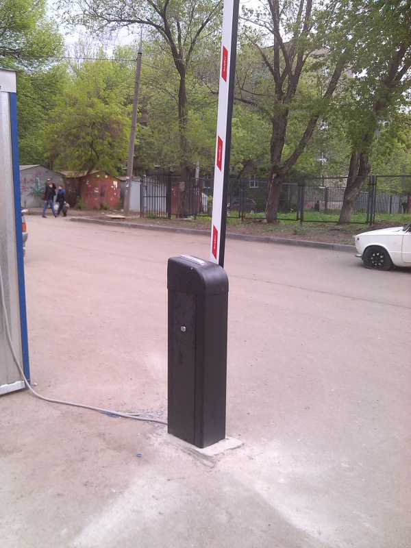 Шлагбаум автоматический
